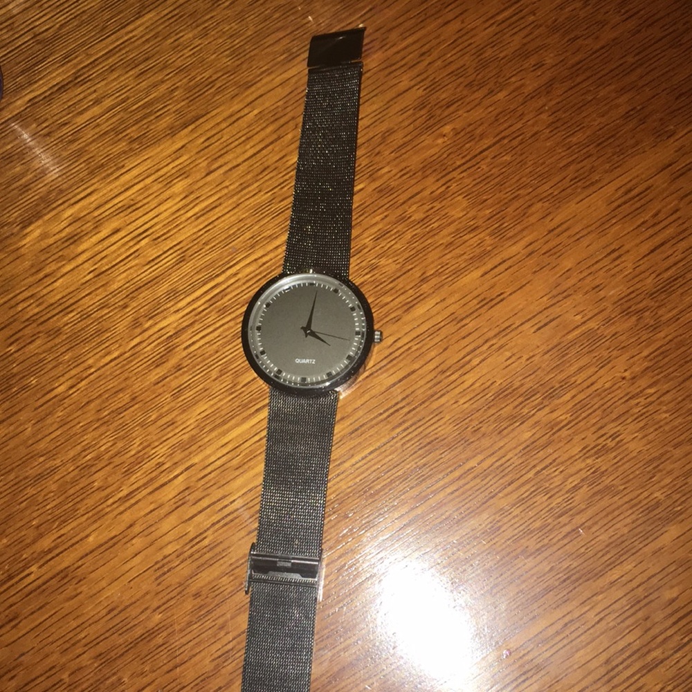 Watch (Quartz)